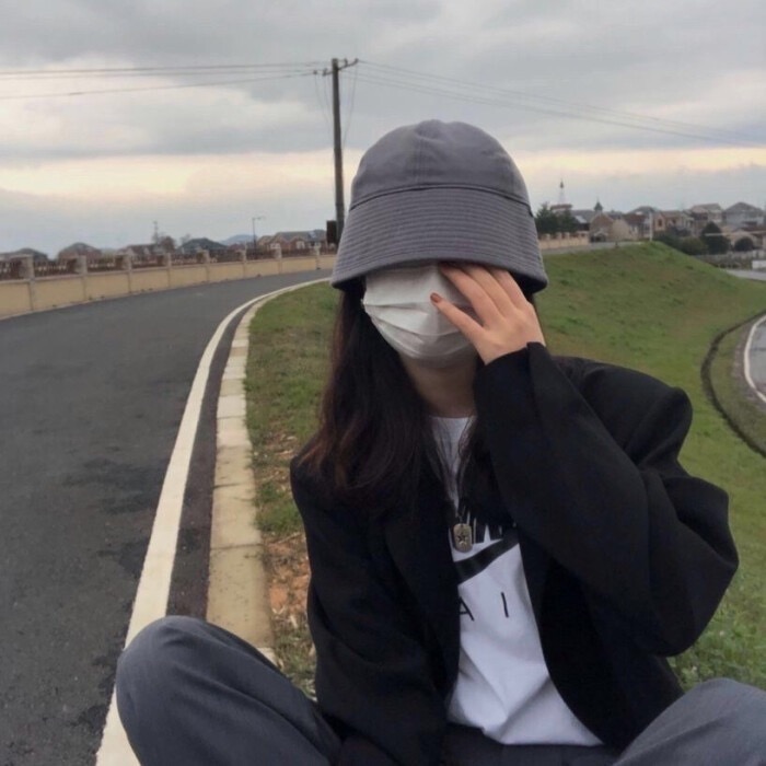 武井咲（饰 神谷熏） - 动漫新番免费在线观看 - 在线看电影
